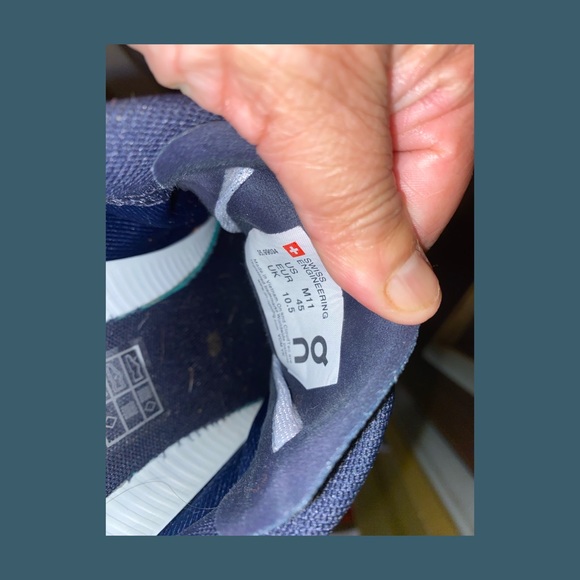 ON sneakers 11 - Picture 4 of 4